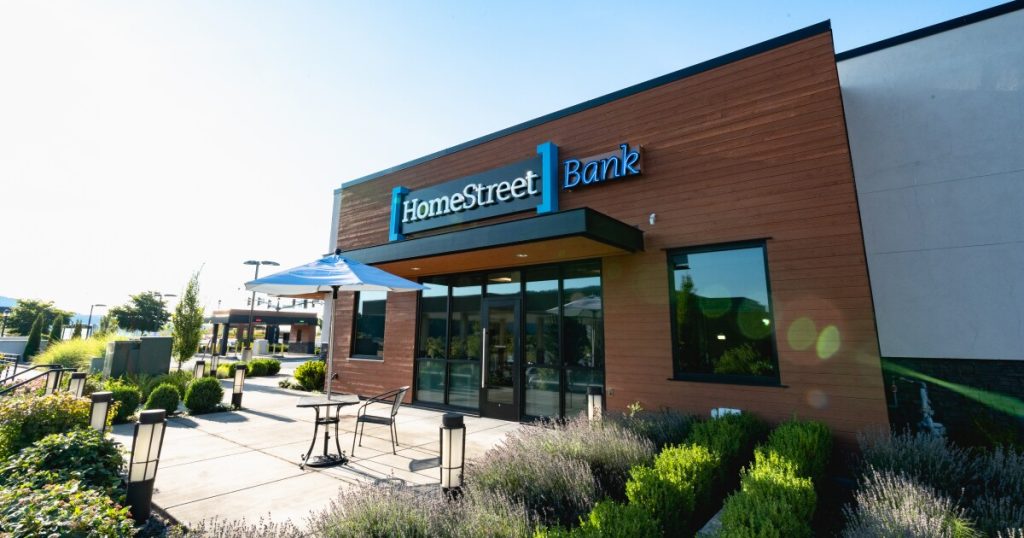 HomeStreet readies backup plan after regulators block deal