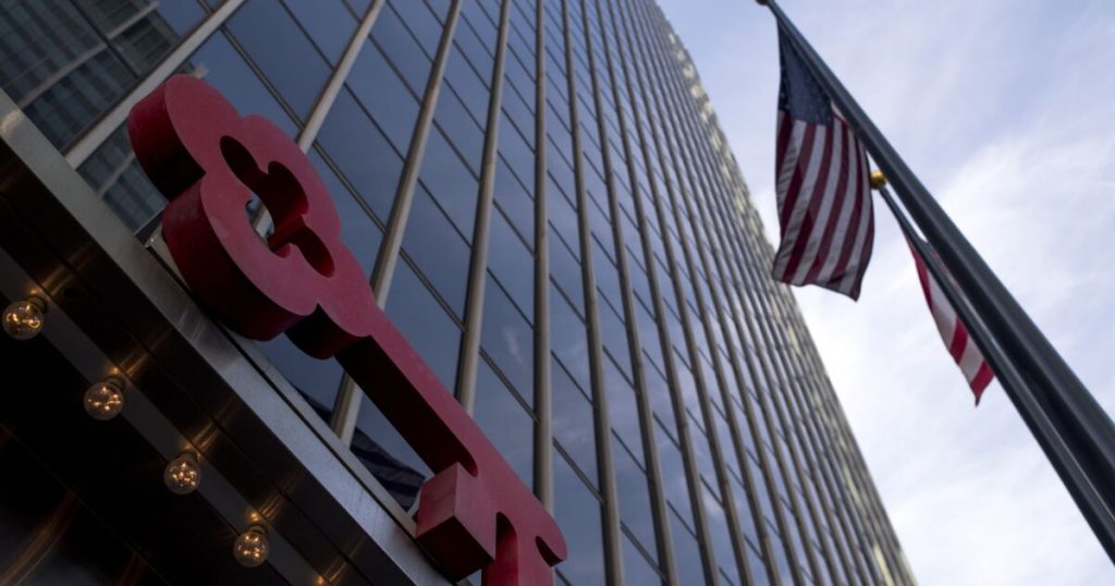 KeyCorp taps Truist exec as chief risk officer