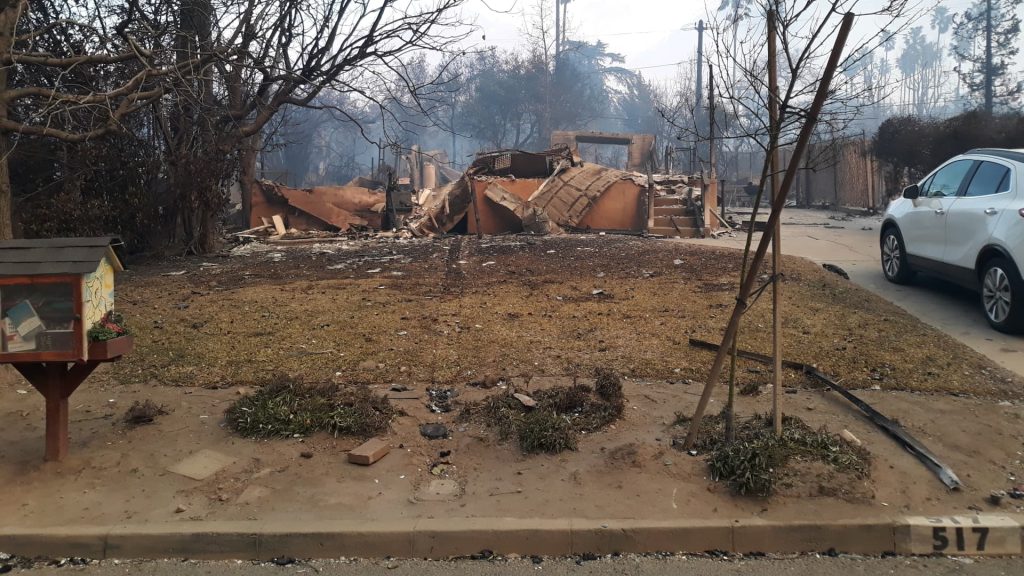 This 79-year-old lost home to California wildfires, hopes to rebuild