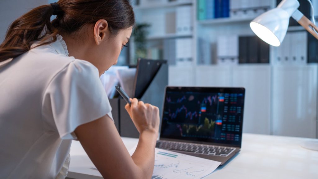 Dollar-cost averaging: How to use the strategy to build wealth over time