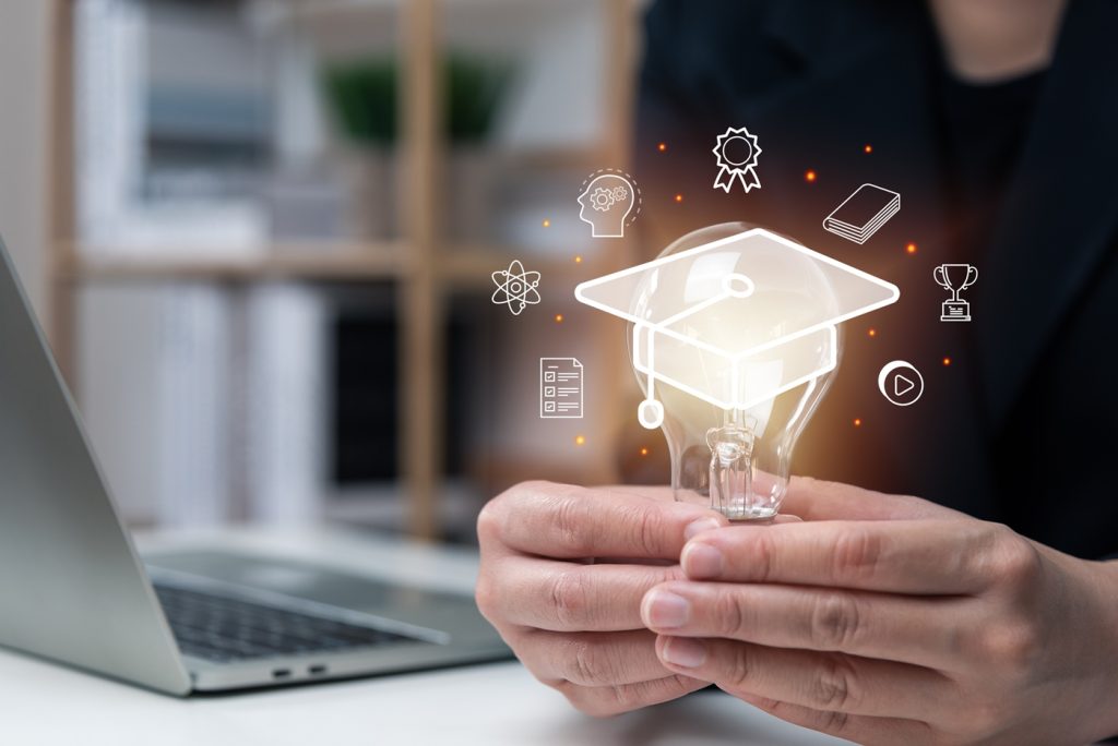 FSRA clarifies CE requirements for Ontario mortgage agents and brokers