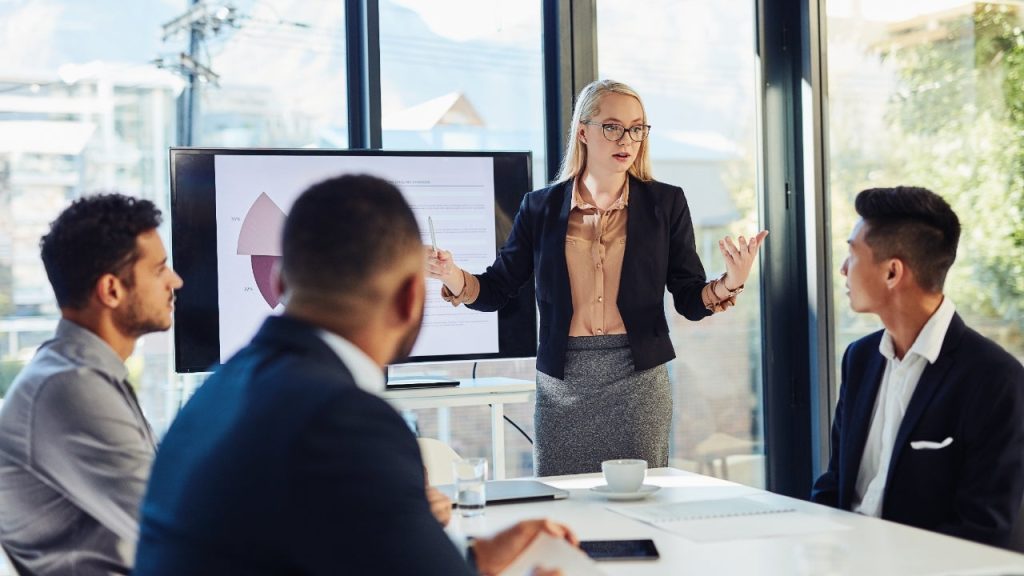 Individual investors vs. institutional investors: How they differ