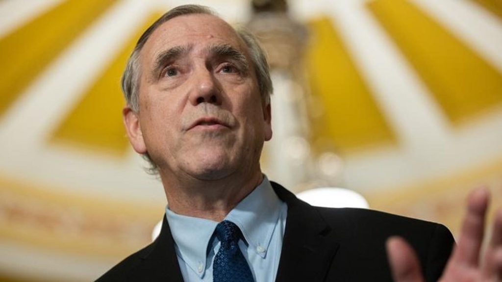 In Major Update, GOP Efforts To Repeal Student Loan Repayment Plans May Be In Trouble