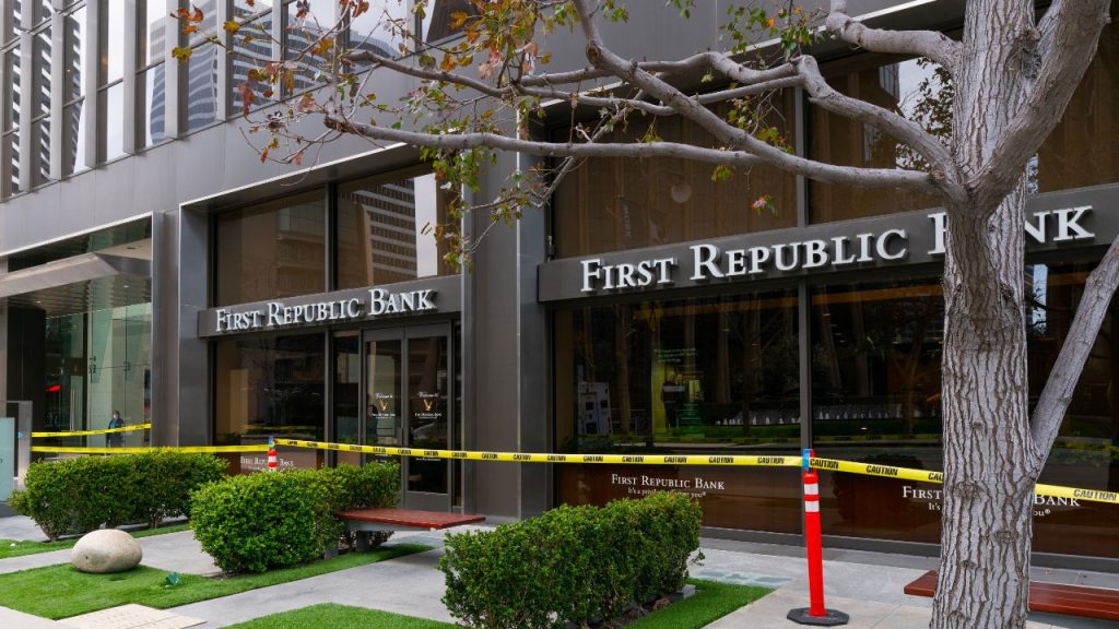 The 8 largest bank failures in US history