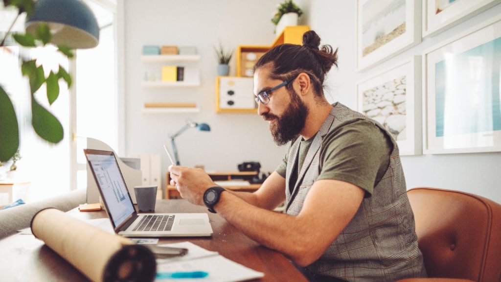 What is an IRA? How they work, types of IRAs and more