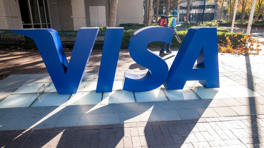 Stocks making the biggest moves after hours: V, STX, CZR, MDLZ Stocks making the biggest moves after hours: V, STX, CZR, MDLZ