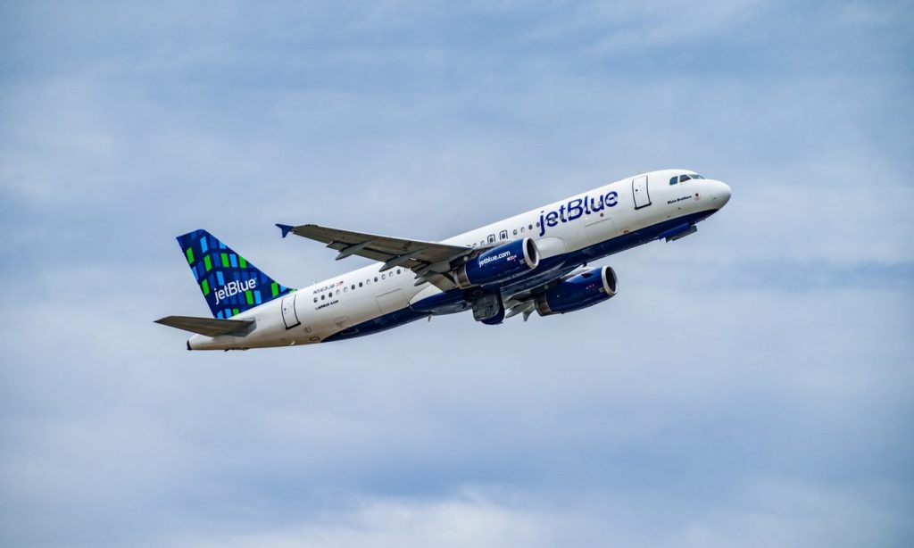 JetBlue Adds Perks for Families, Cuts for Entry-Level Elites