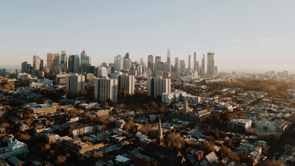 Melbourne dubbed mortgage delinquency hotspot amid rate cuts