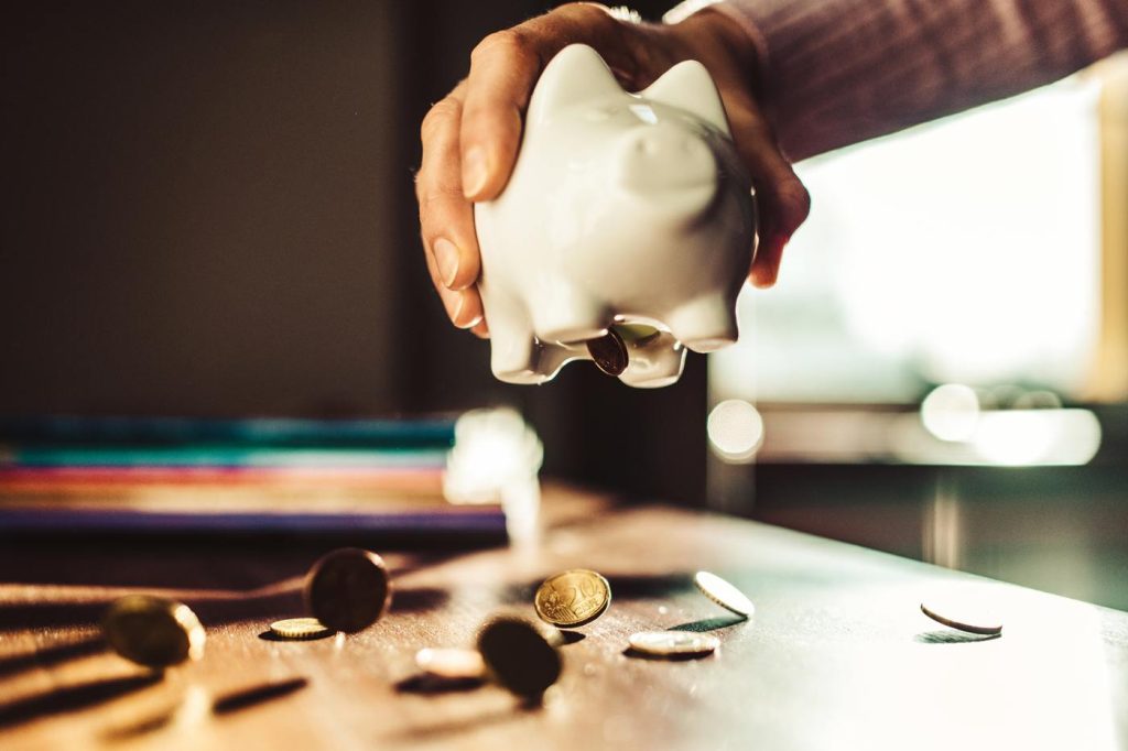 Half of Canadians admit to tapping savings to cope with higher costs, survey finds Half of Canadians admit to tapping savings to cope with higher costs, survey finds