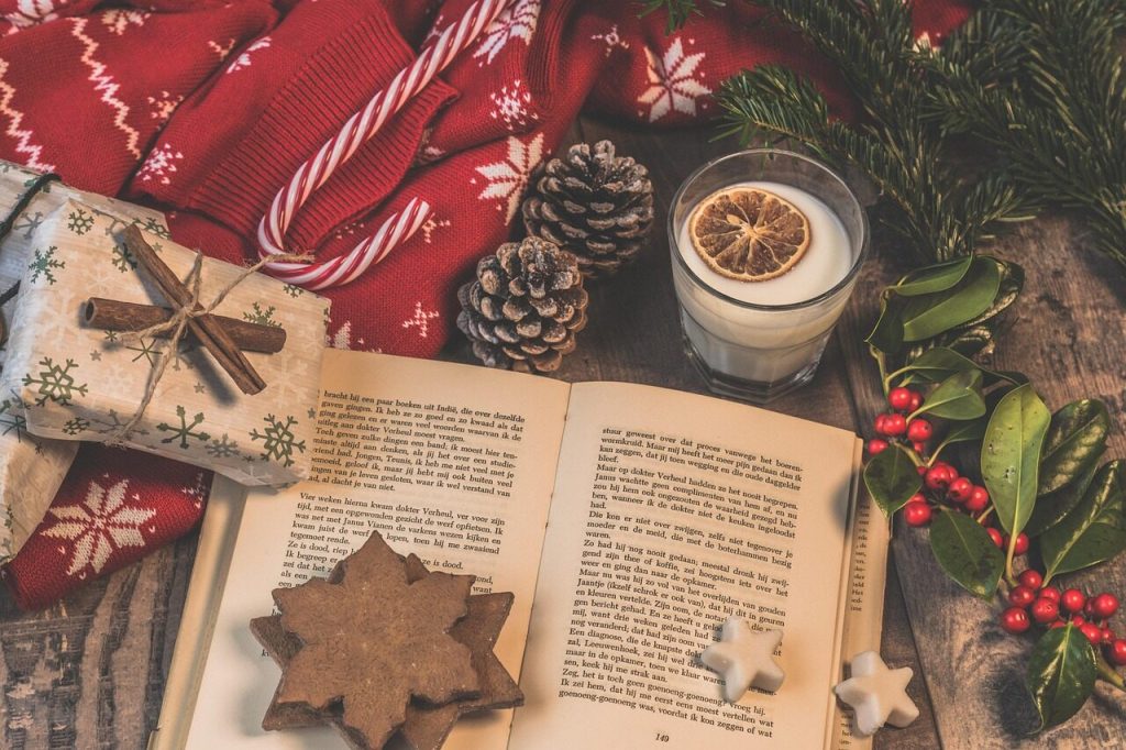The Best Christmas Gifts for Book Lovers at Every Budget (Plus the Best Black Friday Deals!)