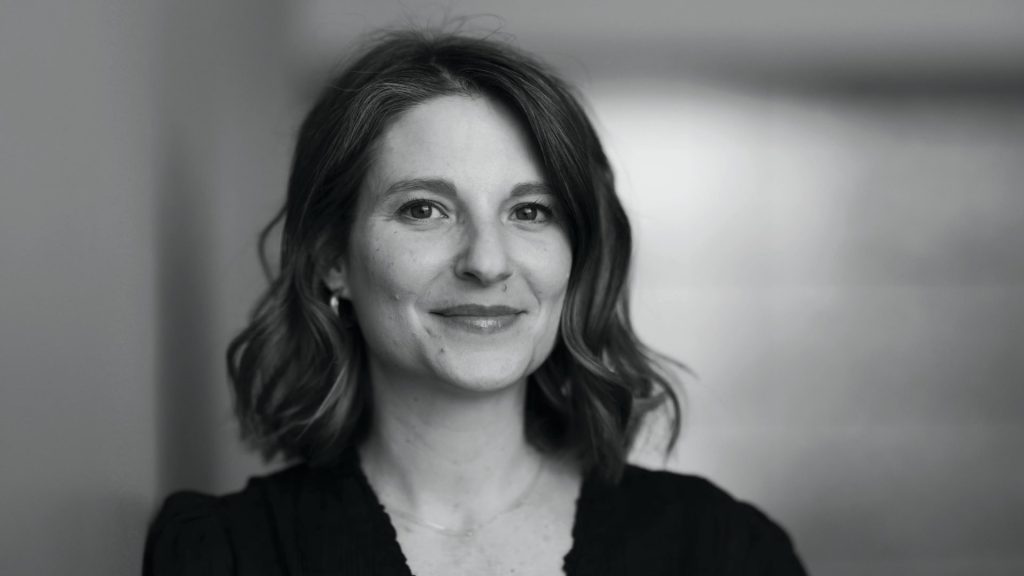 Author tells of discovering 0,000 in debt in her name