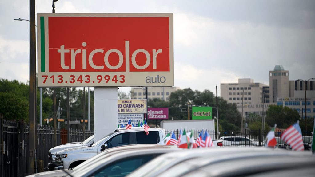 Tricolor CEO bonus paid out weeks before bankruptcy, prosecutors say Tricolor CEO bonus paid out weeks before bankruptcy, prosecutors say