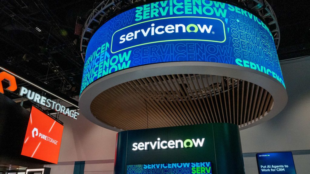 Software stocks enter bear market on AI disruption fear with ServiceNow plunging 12% Software stocks enter bear market on AI disruption fear with ServiceNow plunging 12%