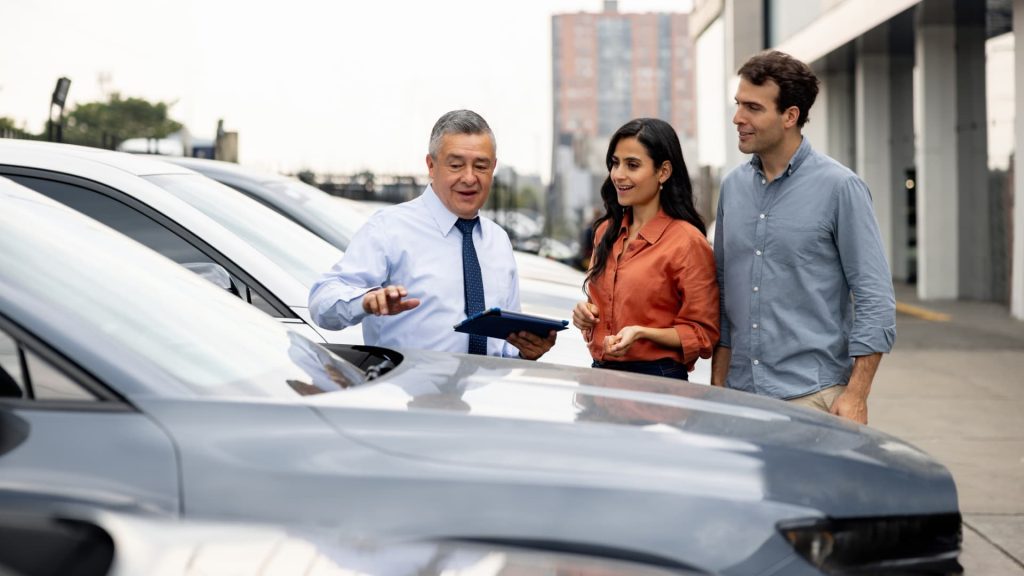 Negative equity on trade-ins affects nearly a third of car buyers