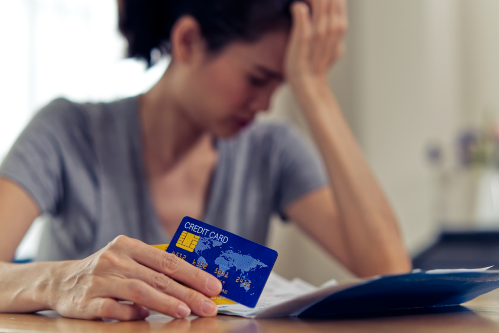 Is a Credit Card Debt Consolidation Loan Right for You? Is a Credit Card Debt Consolidation Loan Right for You?