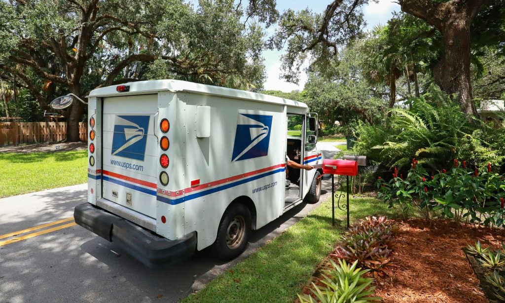 If the USPS Runs Out of Money, Will You Still Get Mail? If the USPS Runs Out of Money, Will You Still Get Mail?