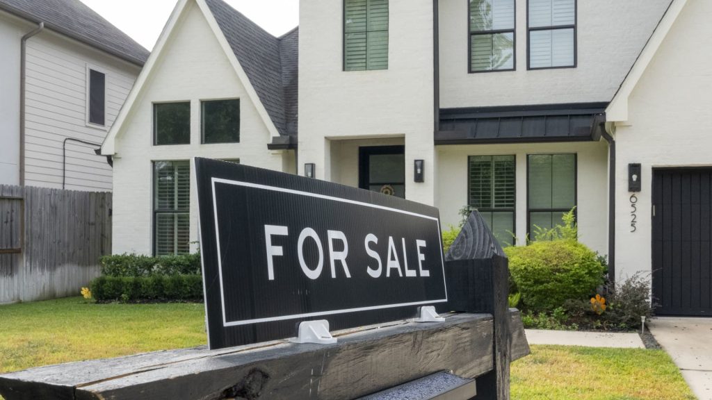 Stocks making the biggest moves midday: FNMA, BSX, BX, PANW